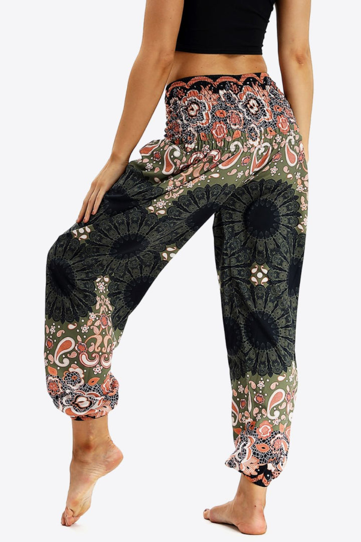 Makes Me Wonder Printed Pants - Runway Frenzy 