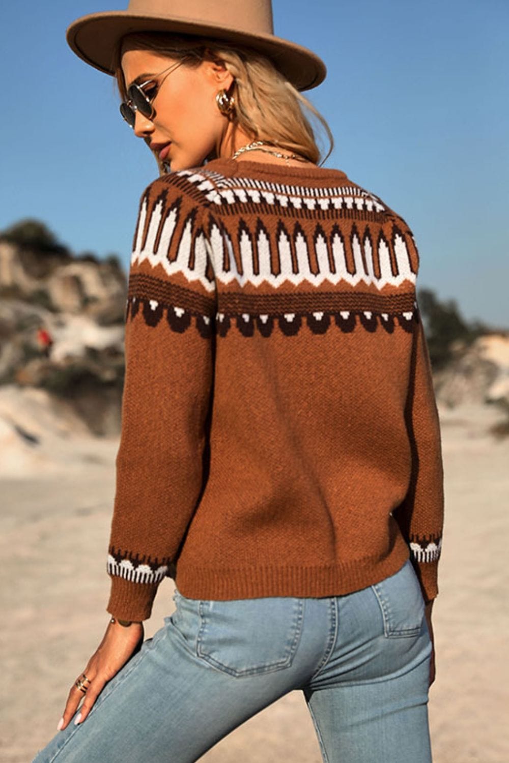 Sweet and Casual Patterned Round Neck Sweater - Runway Frenzy 