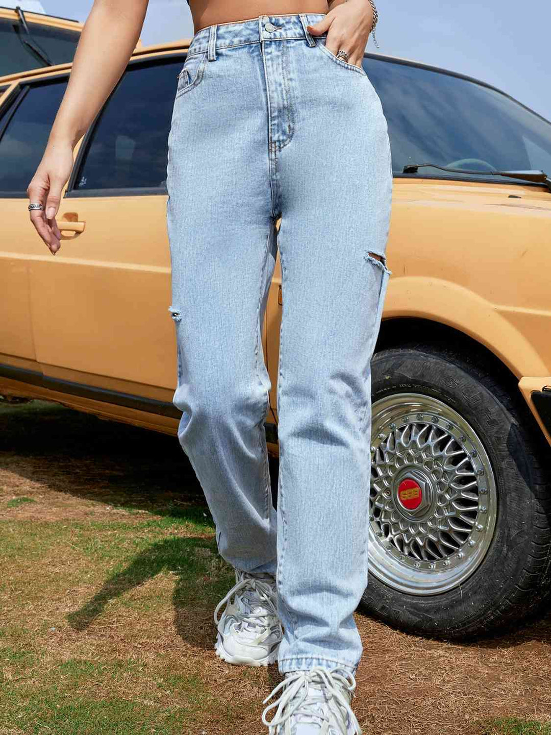Distressed Straight Leg Jeans Trendsi