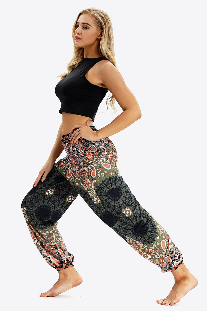 Makes Me Wonder Printed Pants - Runway Frenzy 