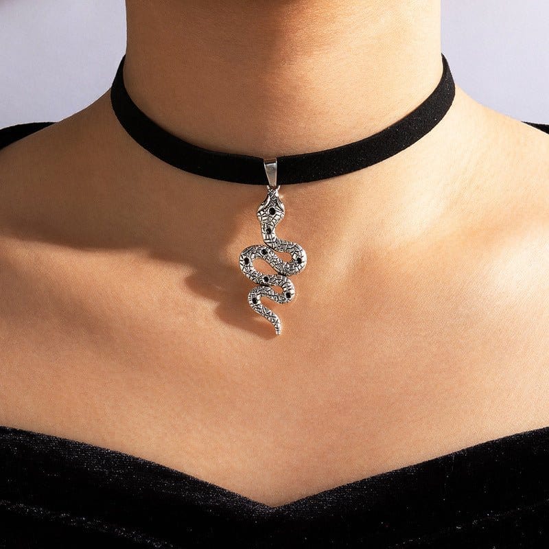 Snake Cobra Chokers Witchy Gothic Grunge Collar Velvet Necklace Dark Jewelry For Gift - Runway Frenzy